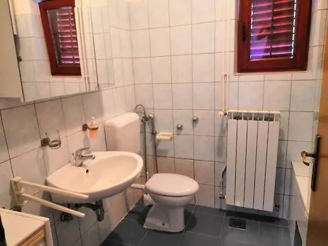 Apartament Laura And Nevio And Cres
