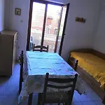 Laura And Nevio And Apartament Cres